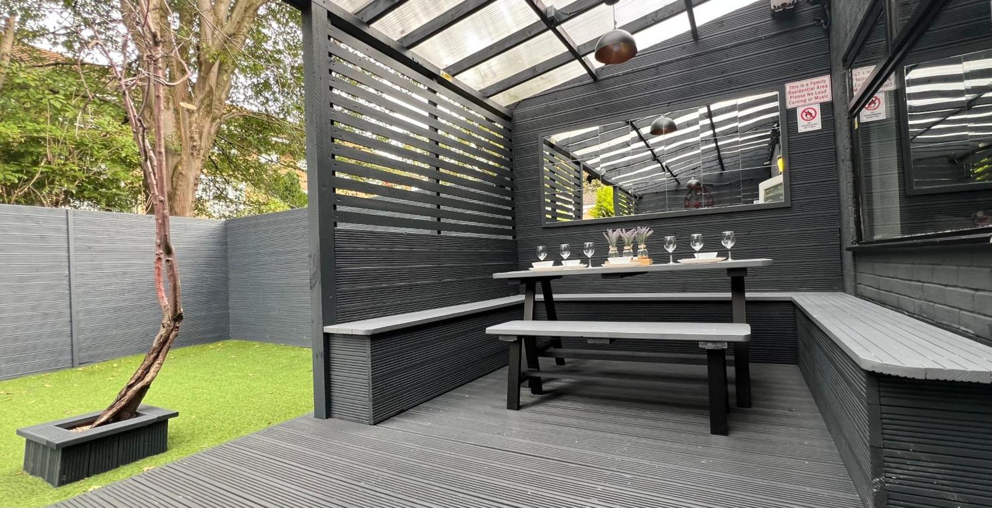Modern Suites -5 Bedroom House- With Free Parking Birmingham City エクステリア 写真