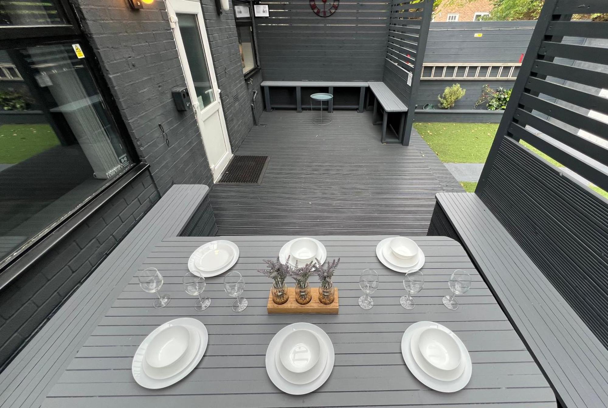 Modern Suites -5 Bedroom House- With Free Parking Birmingham City エクステリア 写真
