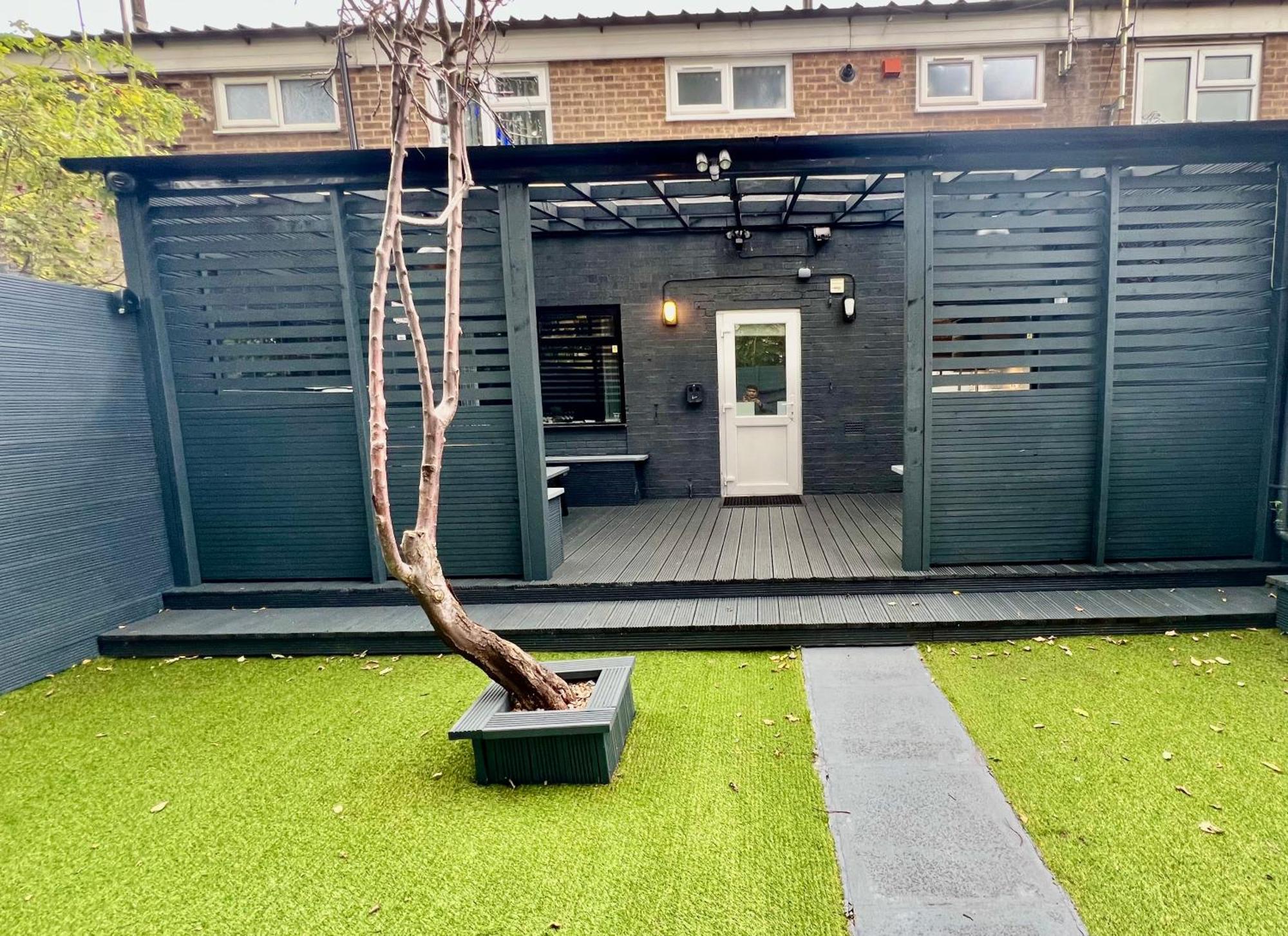 Modern Suites -5 Bedroom House- With Free Parking Birmingham City エクステリア 写真